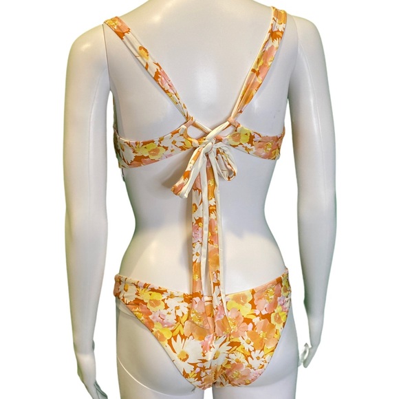 NWT L*Space What The Carnation Print Camellia Top/Cabana Bottom Set - Sz M - Picture 10 of 15